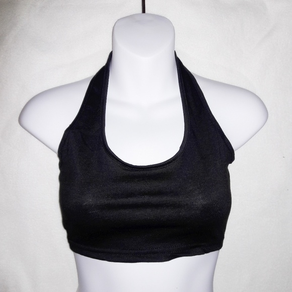 Sexy Black Stretchy Knit Halter Crop Top - Picture 2 of 3